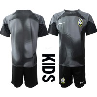 Brasil Keeper Fotballklær Hjemmedraktsett Barn VM 2022 Kortermet (+ korte bukser)